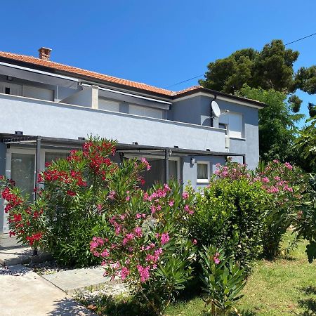 Apartaments Punta Relax Umag Eksteriør billede