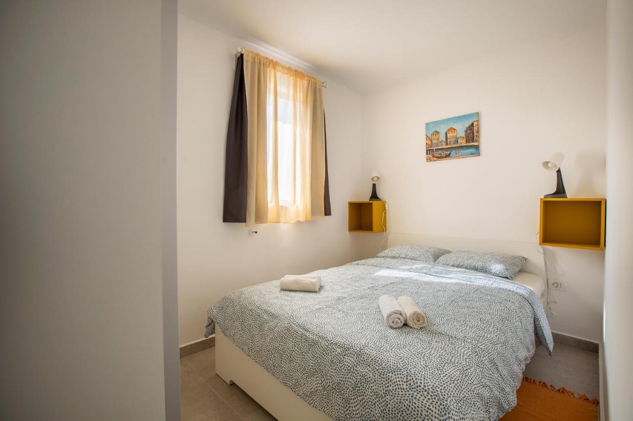 Apartaments Punta Relax Umag Eksteriør billede