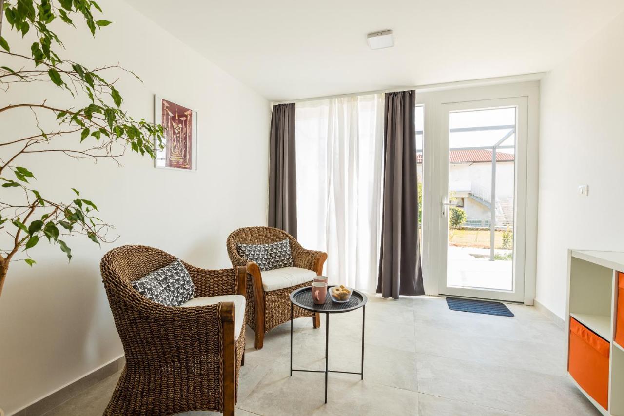 Apartaments Punta Relax Umag Eksteriør billede
